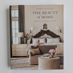 Gibbs Smith 'The Beauty of Home' - Cream and Brown Cover